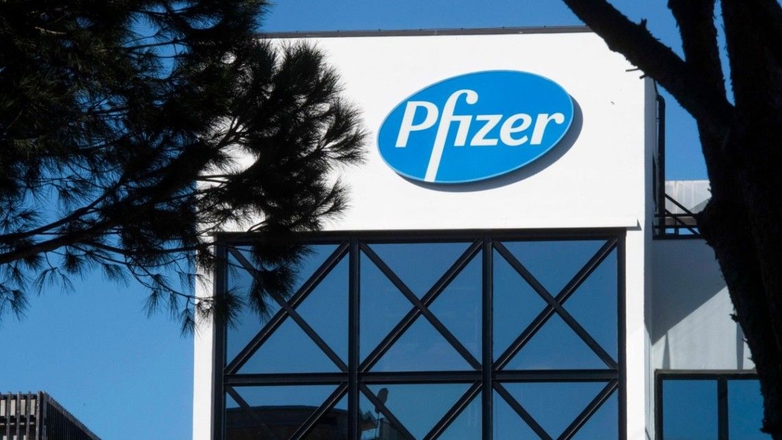 Таблетки против COVID-19: в Pfizer анонсировали новый метод лечения и назвали сроки появления препарата