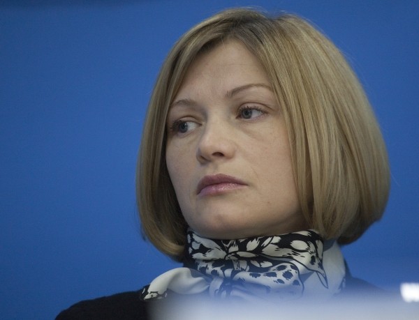 Ирина Геращенко: возрождать мы должны в первую очередь ту часть Украины, которая находится под властью Украины