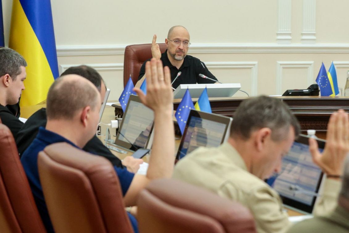 Проєкт бюджету України на 2024 рік затверджено урядом: найбільше грошей піде на оборону