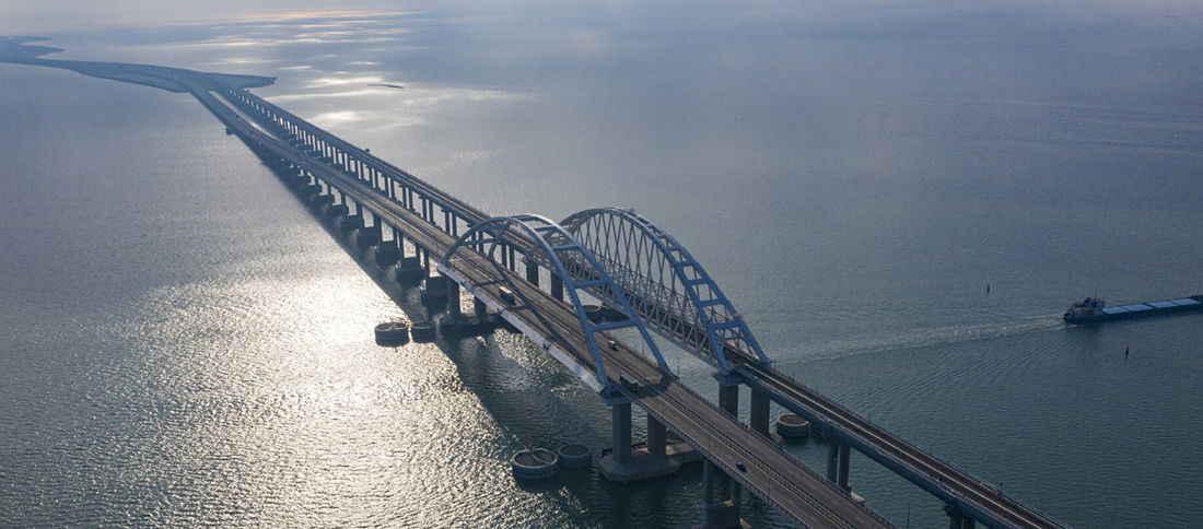 Разведка передает "привет" Пескову - Украина получила документацию Крымского моста