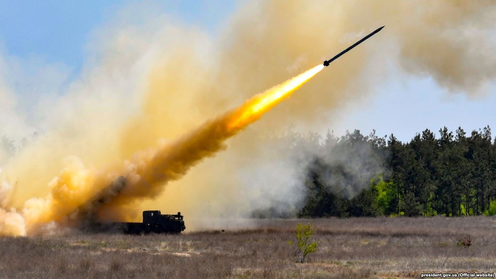Украина станет еще одним государством Европы, владеющим баллистическими крылатыми ракетами, – западные СМИ