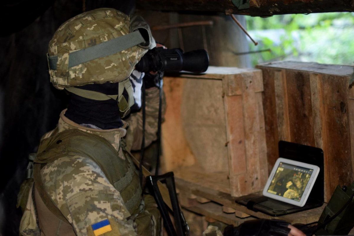 На Донбассе наемники открыли огонь из крупнокалиберных пулеметов – погиб украинский защитник