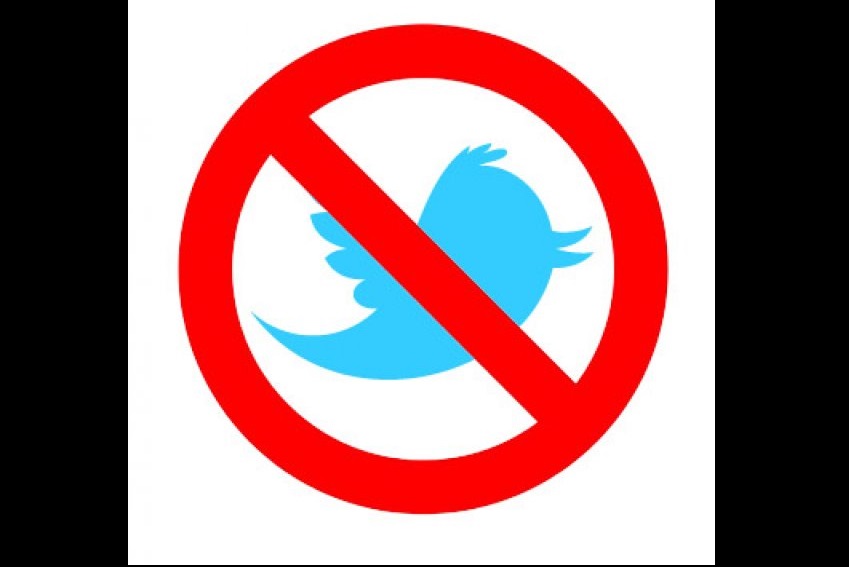 Российские власти угрожают заблокировать Twitter в России в течение суток: Роскомнадзор выдвинул ультиматум и единственное требование в адрес компании
