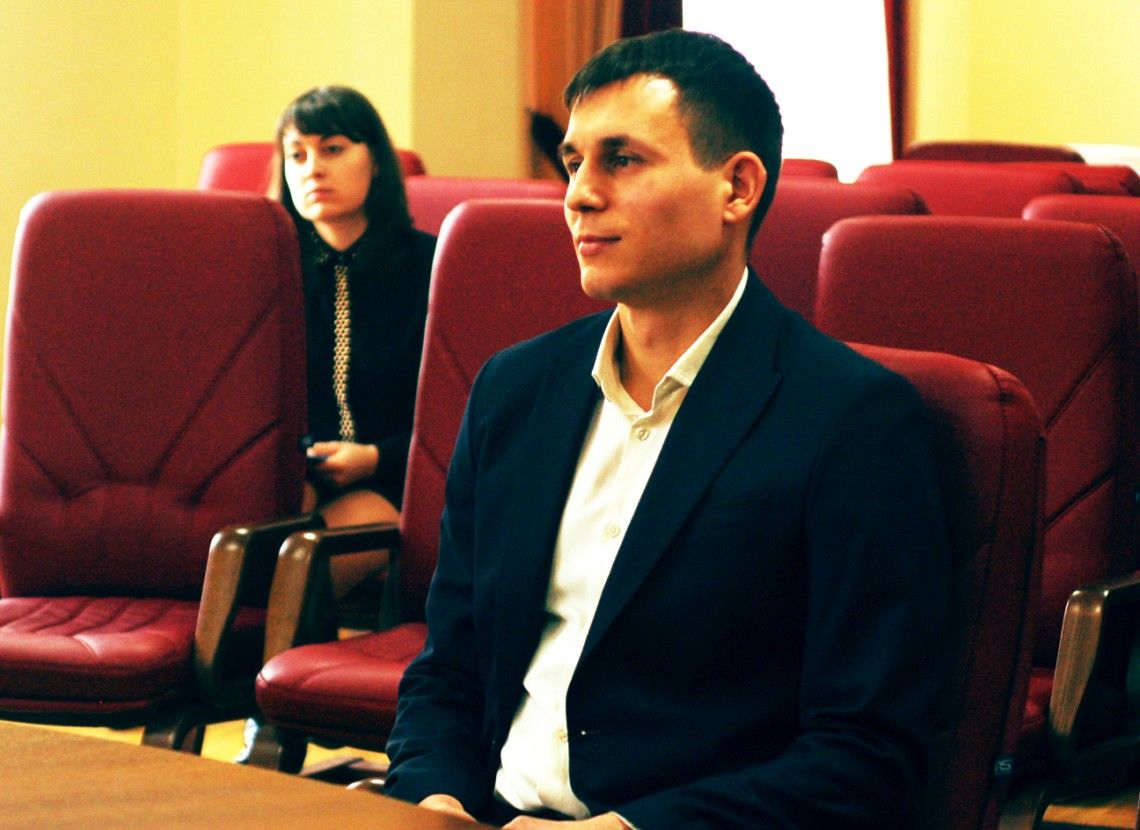 Суд розгляне апеляцію на вирок побитому поліцейськими  ексдепутатові Київради Новікову