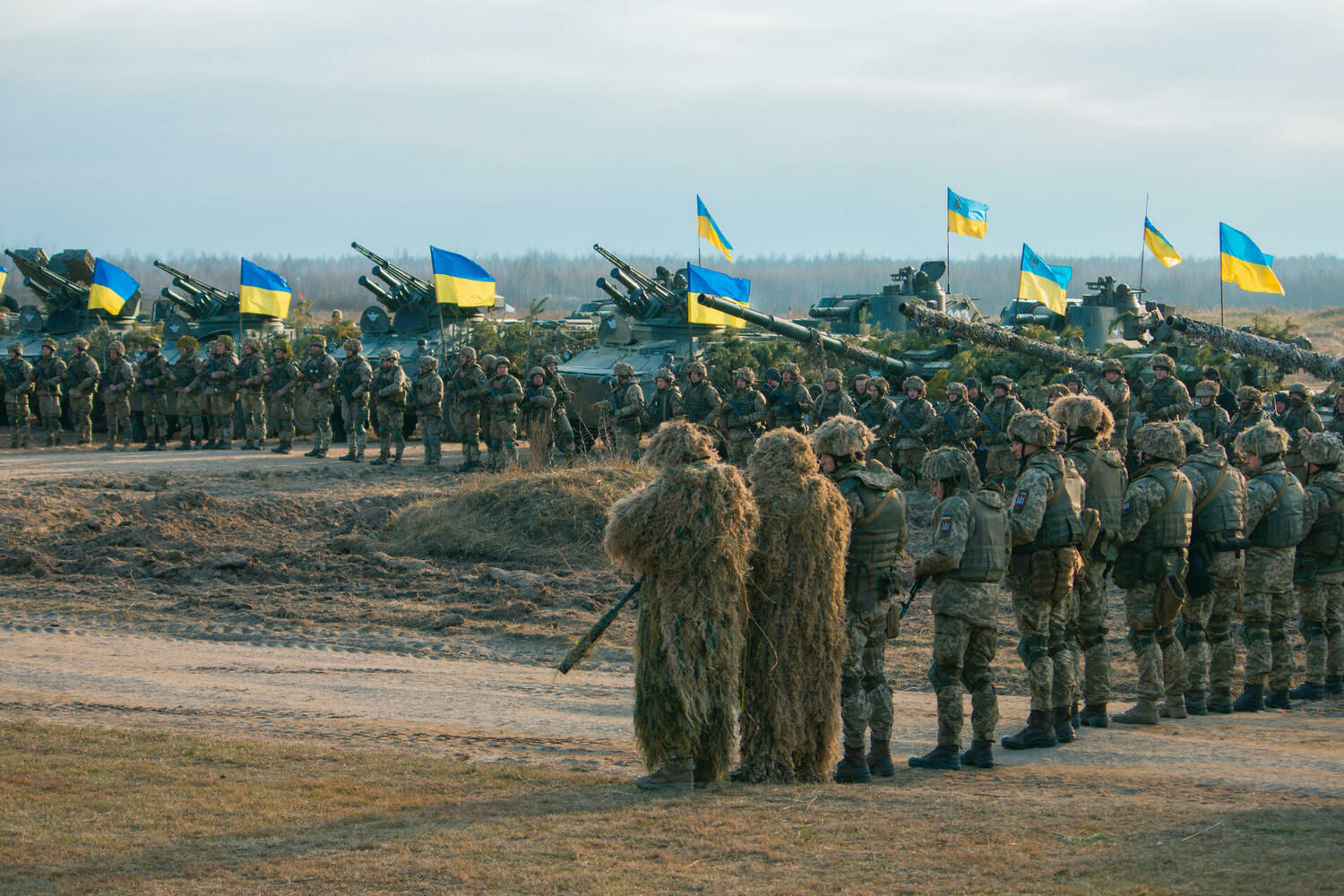Украинская армия контратакует и ежедневно освобождает населенные пункты - командир "Азова"