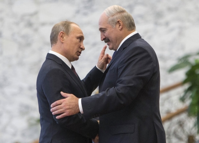 Лукашенко: Мы с Путиным не только братья родные, но и друзья
