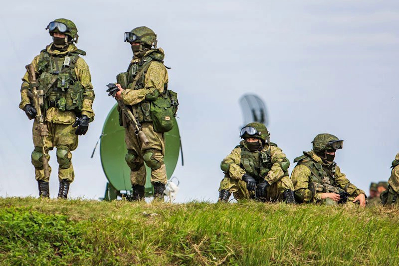 В Севастополе военные нанесли тяжелые увечья 30 пропагандистам РФ на курсах "Бастион"