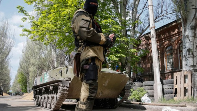 СНБО: ДНР хочет ремонтировать свою бронетехнику на Ясиноватском машзаводе