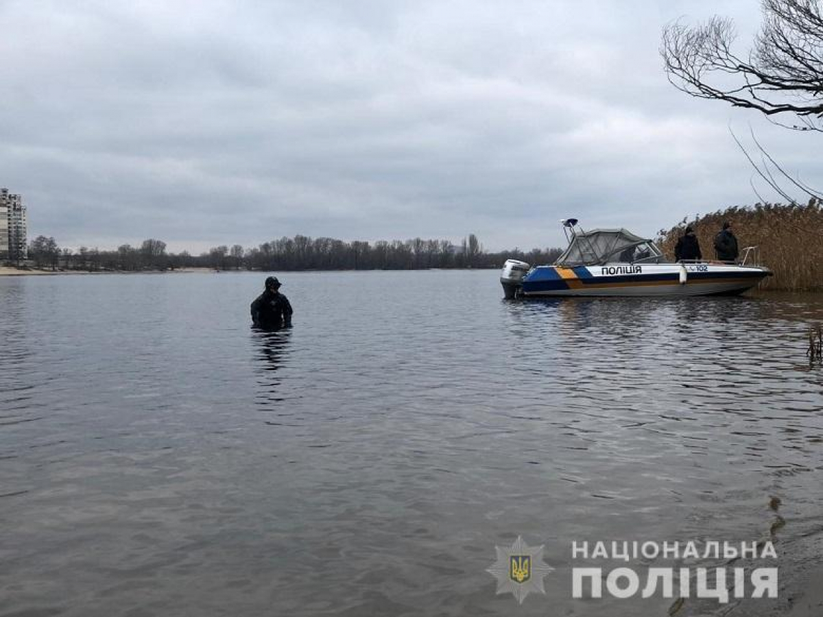 В Киеве рыбаки наткнулись на голову в пакете, выловленную из Днепра, - детали