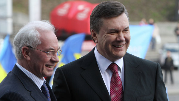 Янукович методами фальсификаций пришел к власти в 2010 году при помощи Ющенко, а "Партия регионов" потратила на взятки 2$ миллиарда – экс-замглавы СБУ Трепак