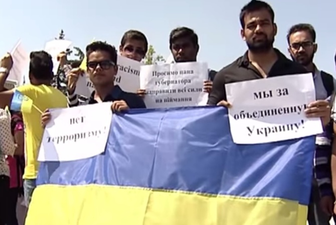 Митинг в Харькове: студенты-иностранцы требуют расследования резни возле общежитий