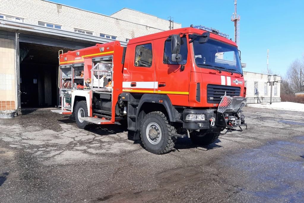 В Бердянске взрыв полностью разрушил двухэтажный дом и повредил еще 4, есть пострадавшие