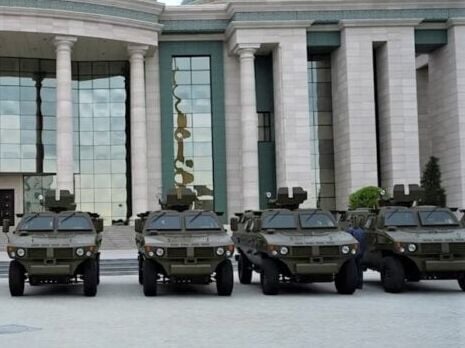 Експерт Bild Юліан Репке про постачання КНР зброї та техніки Росії: "Китай уперше втрутився у війну"