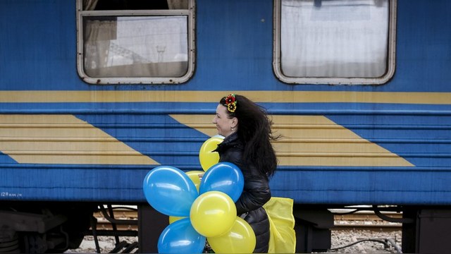 Блогер о том, как в Россию до сих пор ездит украинский поезд "Симферополь-Москва"