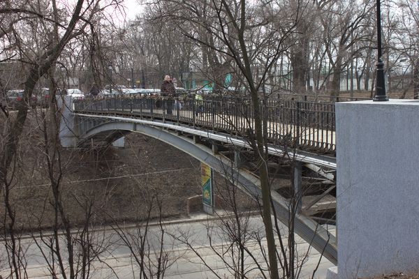 Балута: На Харьковщине усиленно охраняются 38 мостов