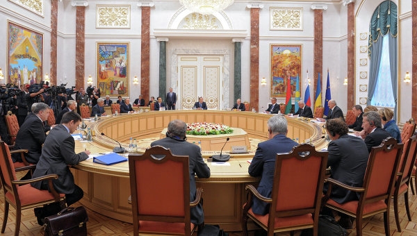 Минск предоставляет площадку для новой встречи контактной группы по Донбассу - МИД Беларуси