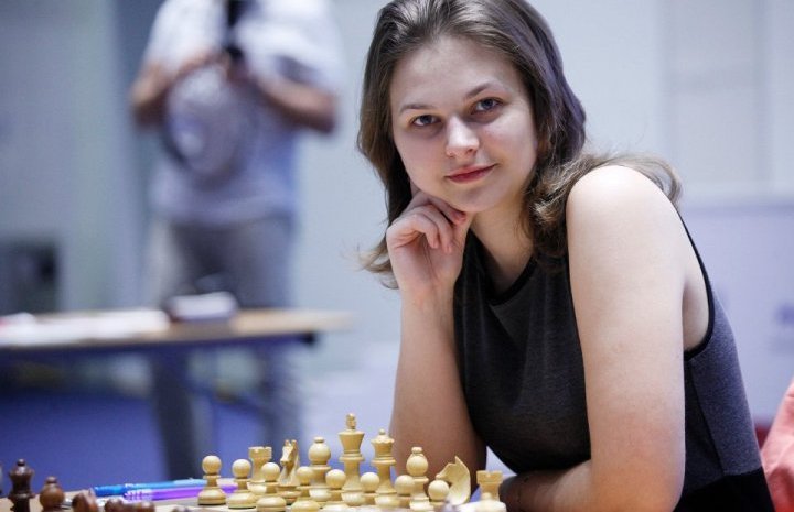Легендарная украинская спортсменка Музычук отстояла права женщин: Саудовская Аравия разрешила шахматисткам не одевать хиджаб на ЧМ-2018