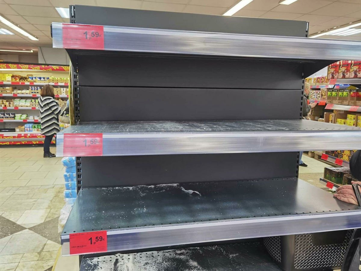 ​Дефицит и скачок цен в магазинах Беларуси: введены ограничения на покупку продуктов