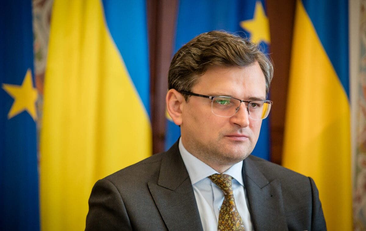 Кулеба оценил возможность закрытия границ в случае исключения Украины из "зеленого" списка ЕС