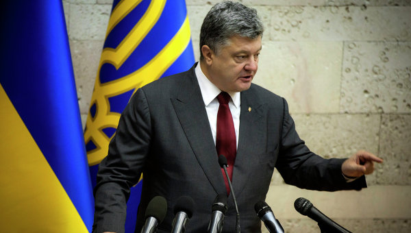 Порошенко: Кабмин, не соответствующий требованиям украинцев, ожидает перезагрузка 