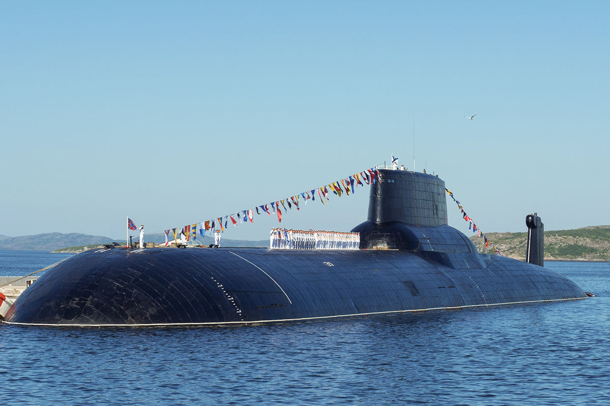 В России решили порезать на металлолом самую большую подводную лодку в мире "ТК-208 Дмитрий Донской"