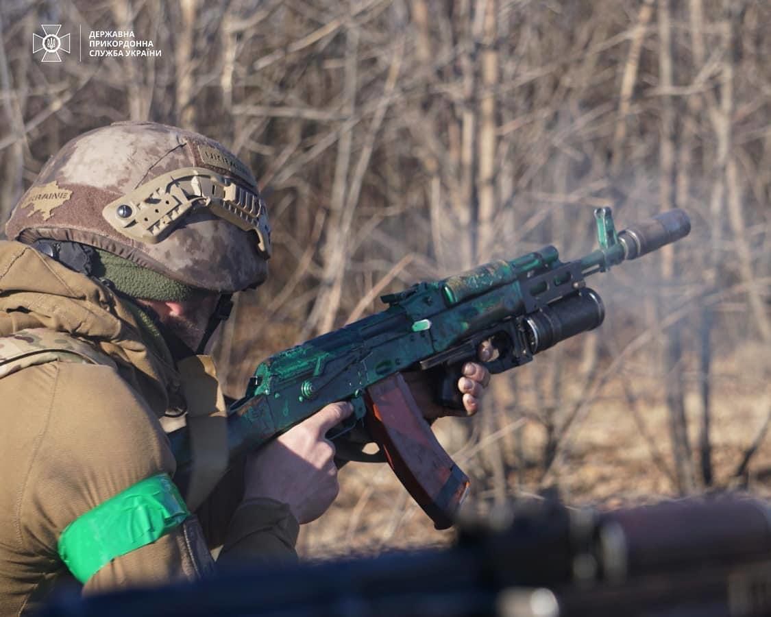 Возле Бахмута пограничники "обнулили" выдвинувшихся на штурм десятки оккупантов РФ