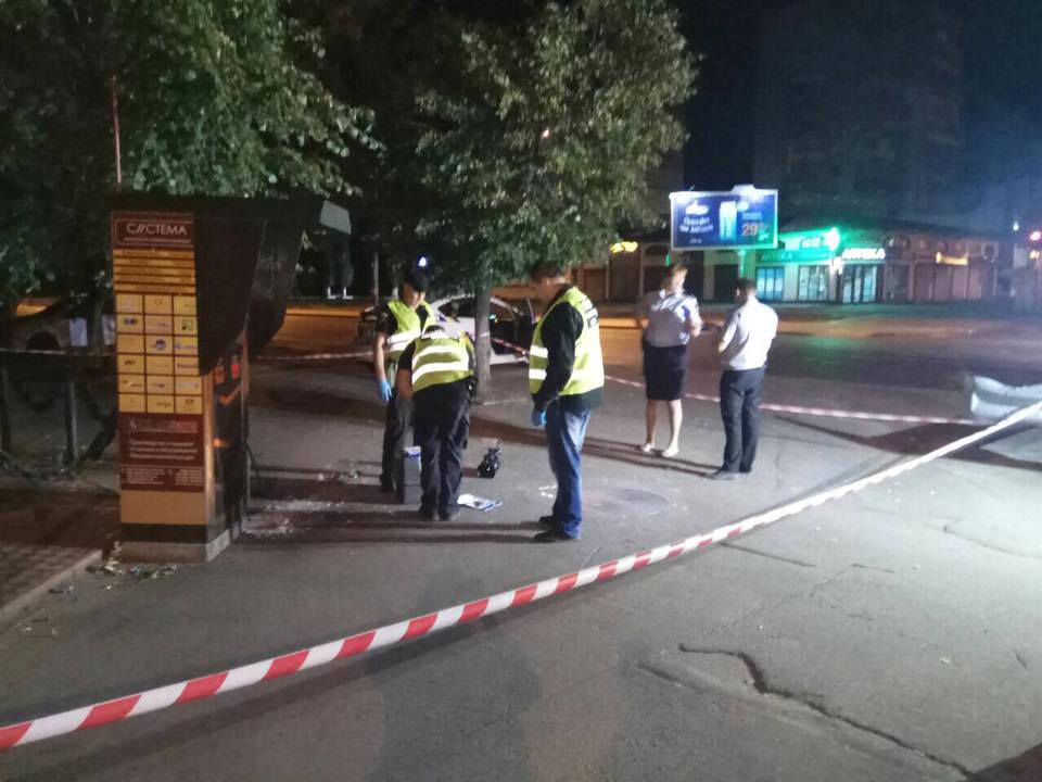 В центре Одессы злоумышленник бросил гранату в компанию мужчин - есть пострадавшие