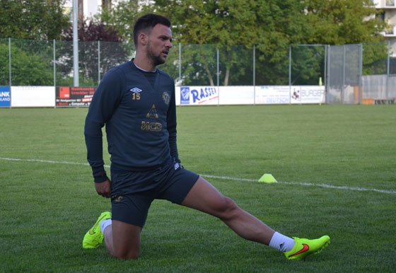 Игрока сборной Украины "забраковали" в России из-за песни о Путине