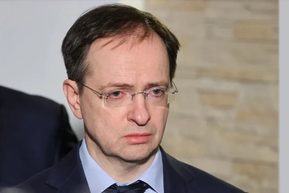 ​Кремль понизил статус делегации: Мединский вместо генерала ГРУ возглавит переговоры в Женеве