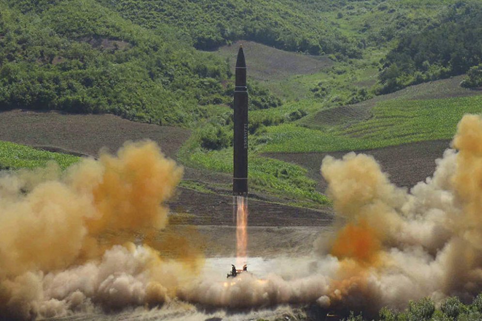 КНДР накаляет ситуацию в регионе опасным ударом ракет в сторону Японского моря - СМИ