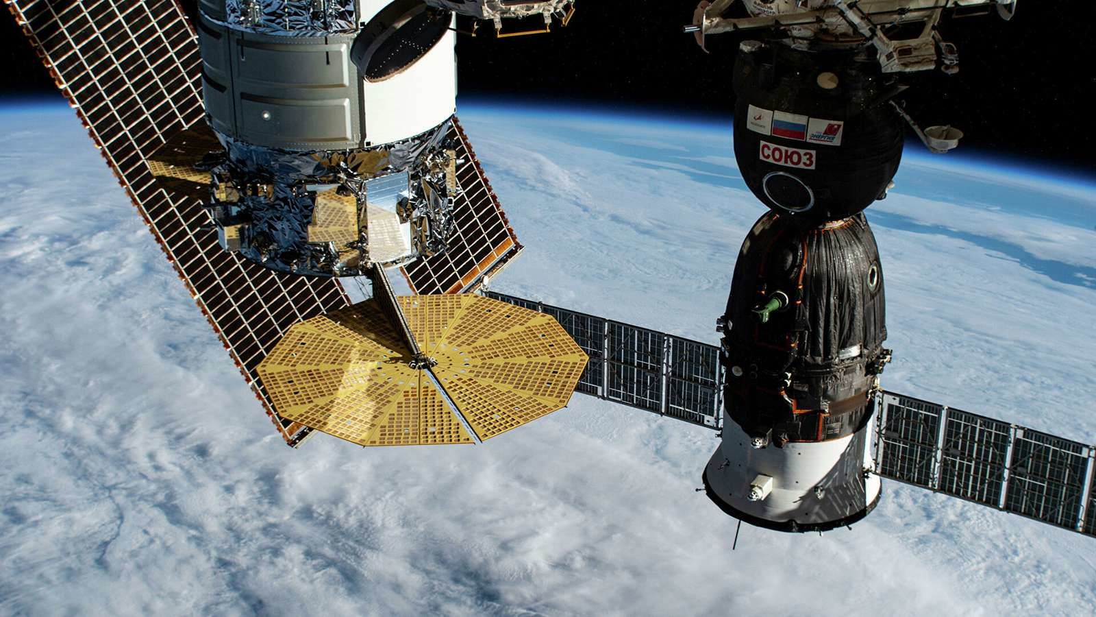 "Аварійне повідомлення": російський "Союз" втратив орієнтацію у просторі перед поверненням – НАСА 
