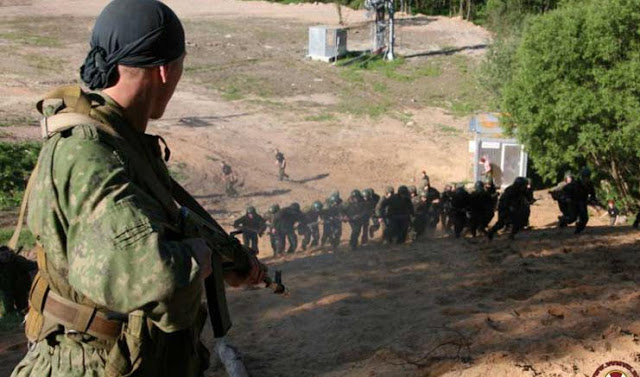 Армия РФ несет потери в Сирии: российский спецназовец был растерзан боевиками ИГИЛ близ Пальмиры