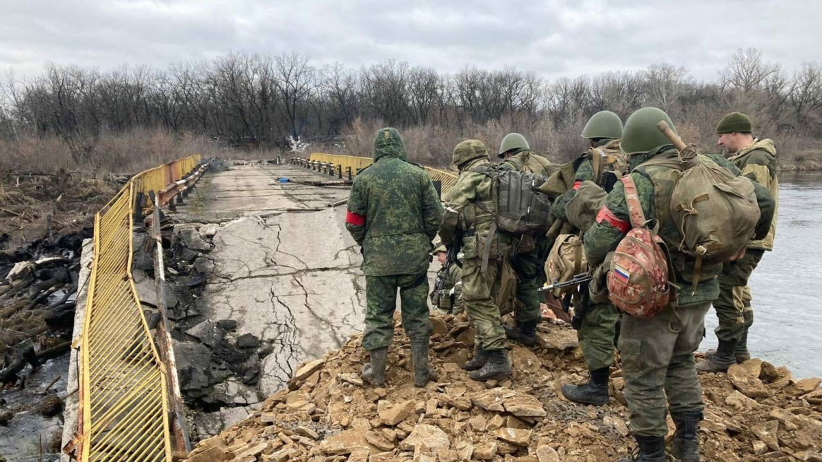 ​Враг нашел новый способ выявлять позиции ВСУ: Гайдай рассказал о ситуации на Луганщине