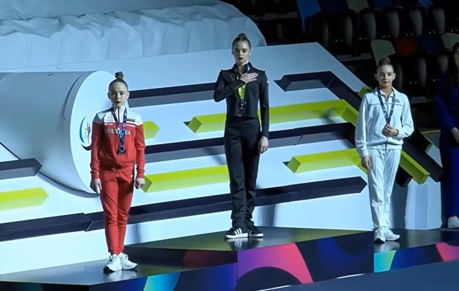 Гимнастка Онофрийчук вновь заставила Ильтерякову слушать гимн Украины – реакция россиянки 