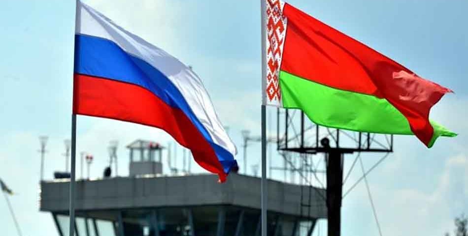 "Это по-любому была демонстрация силы и бряцанье вооружением", - Пономарев считает, что учения "Запад - 2017", вызывающие тревогу в мире, - это очень плохой знак для России