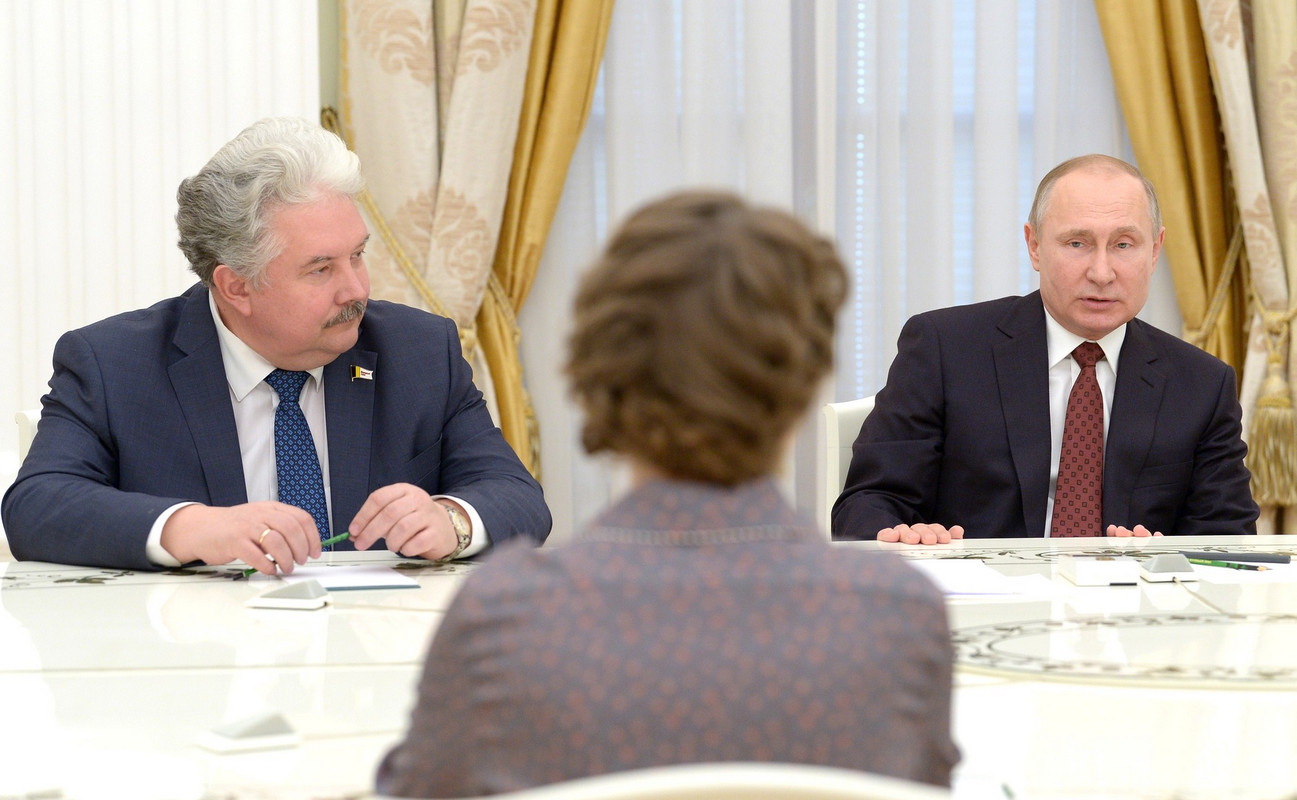​Собчак лично попросила Путина помиловать политзаключенных Сенцова и Кольченко - подробности