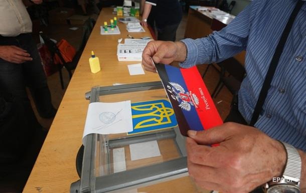 Бюджетников погнали на стартовавшие "выборы": в "Л/ДНР" открыли сотни участков для "спектакля" с голосованием