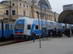 Из Луганской области будет курсировать поезд в Харьков