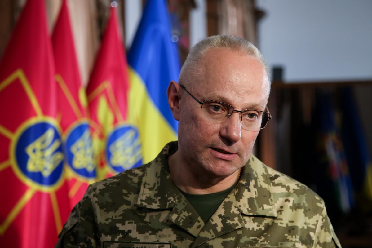 “В нашей армии сокращается 17 генеральских должностей", - Хомчак 