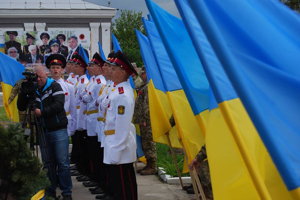 Ветеран Второй мировой войны 9 мая потрясла своими словами: "Больно смотреть на оккупированный Донбасс, но я обязательно доживу до момента, когда в Луганске снова будут украинские флаги"