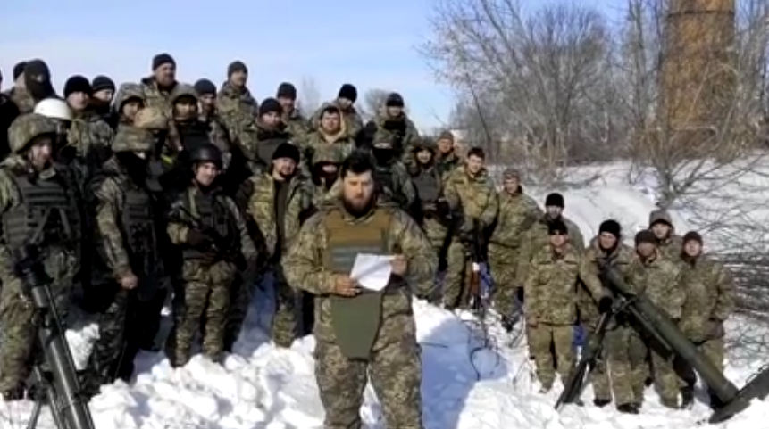 Бойцы ВСУ выдвинули жесткое требование к Порошенко: СМИ опубликовали видео их неожиданного заявления