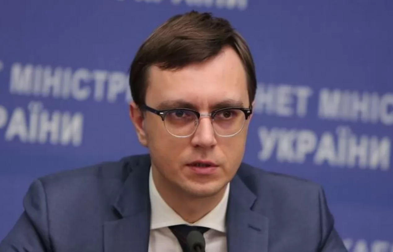 Омелян набросился на Зеленского после скандального предложения для Украины: соцсети внезапно поддержали президента