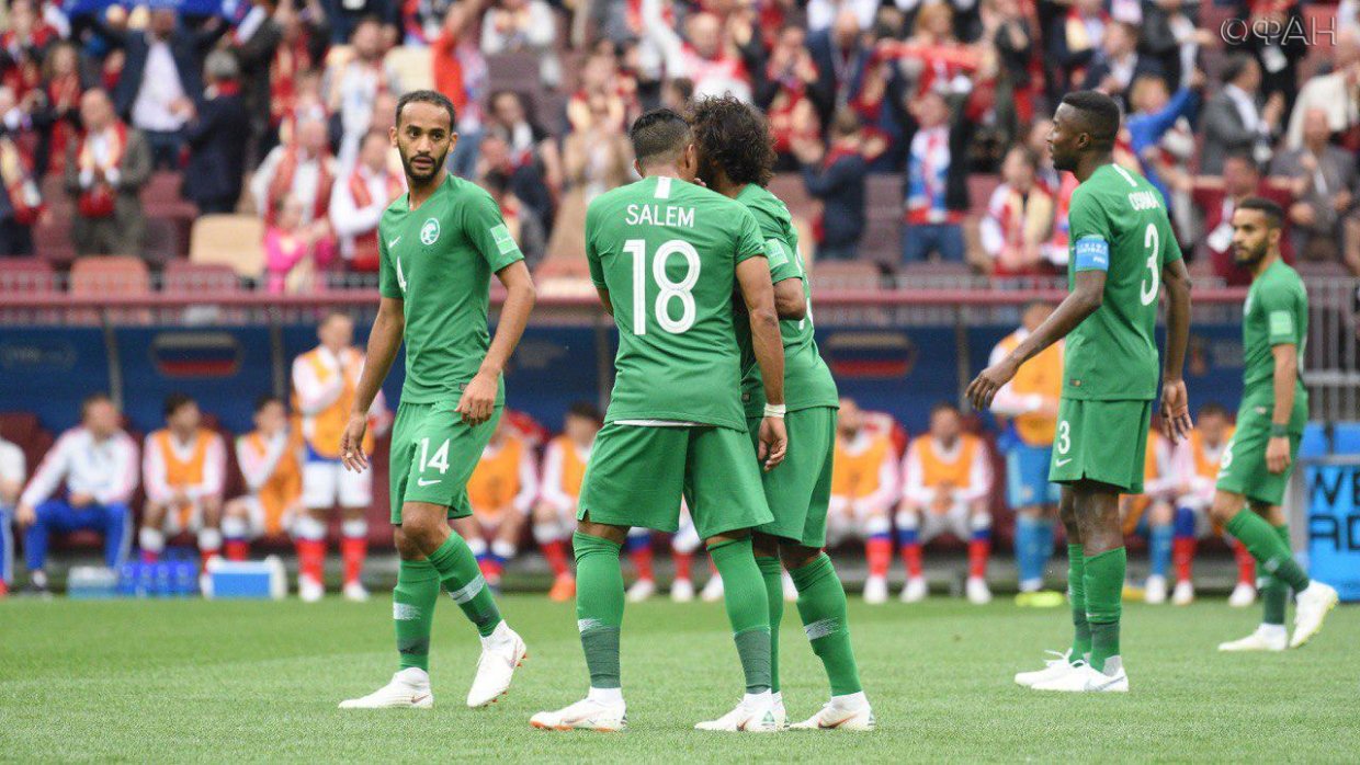 Саудовскую Аравию топят в критике за сдачу матча России на ЧМ-2018