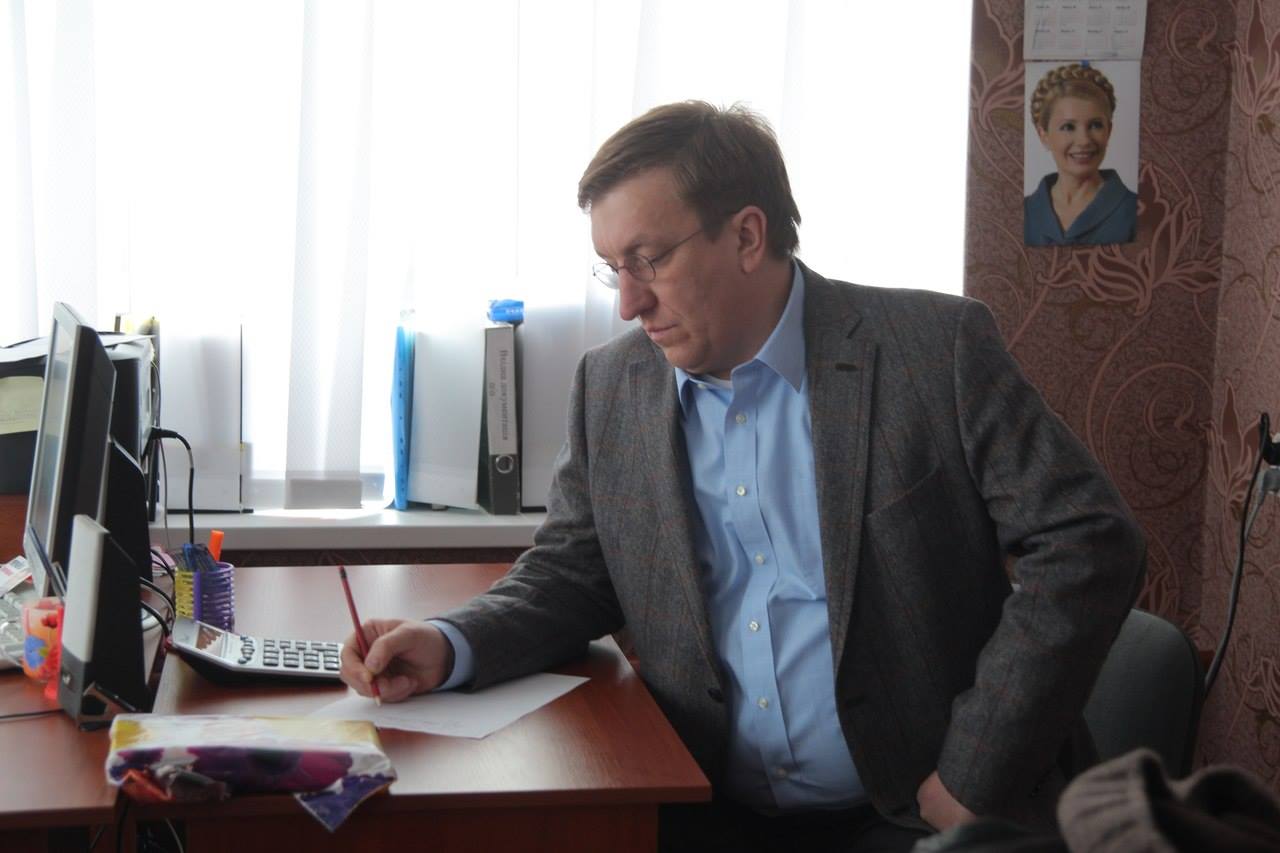Главный разведчик Зеленского Бухарев - СМИ раскрыли скандальную биографию и доходы нардепа от "Батькивщины"