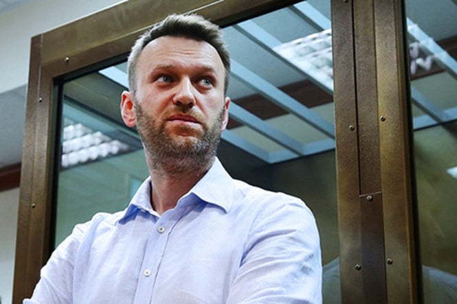 Навального, фамилию которого боится называть Путин, срочно госпитализировали из СИЗО в тяжелом состоянии