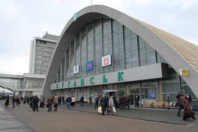 Сепаратисты "ЛНР" хотят запустить пассажирские поезда в Киев и Одессу