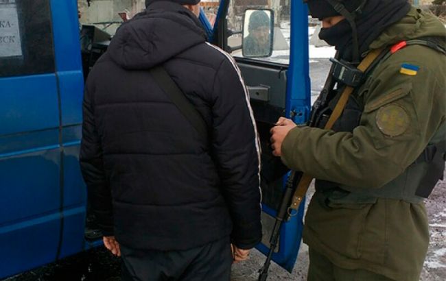 В Украину ехал еще один "ДНРовец": в Новотроицком на КПП пойман водитель террористов