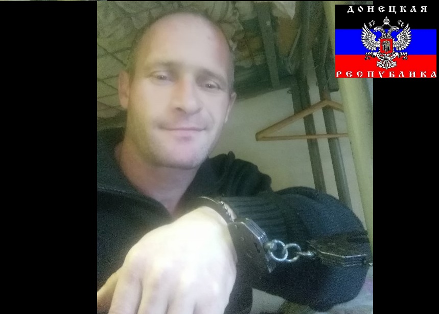 "Путин нас предал..." - боевики возмущены депортацией двух наемников "ДНР" в Украину и говорят о предательстве со стороны России. Кадры