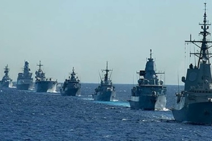 ​Мощная группировка НАТО из 7 кораблей вошла в Балтийское море - Кремль насторожился