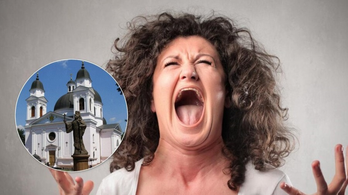 "Уже пора его открыть!" - в Черновцах женщина устроила истерику из-за отказа пустить ее в храм УПЦ МП